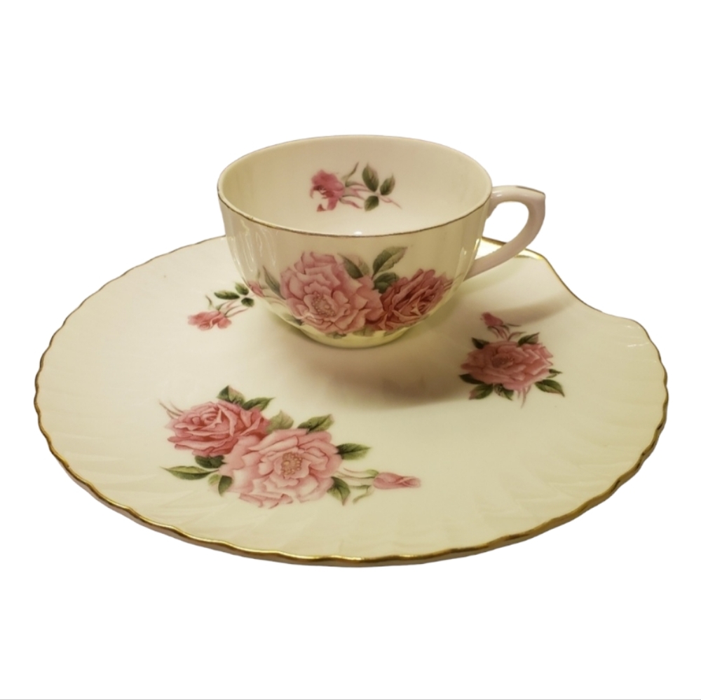 Vtg Snack Plate/Tea Cup Set Roses China Gold Trim